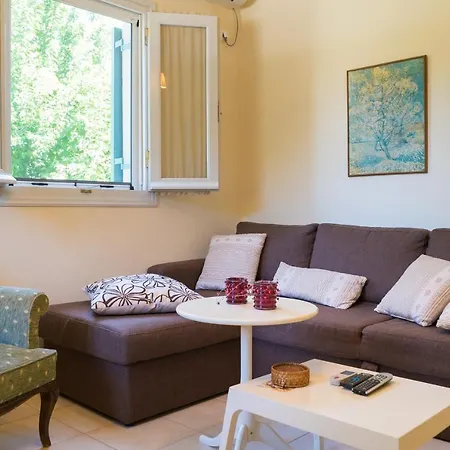 아파트 Avelia Pink *